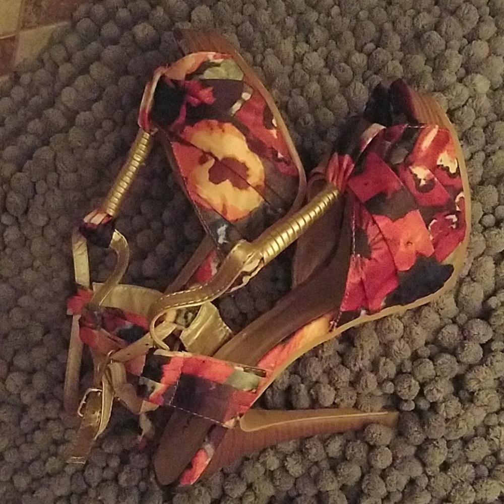 Floral heels